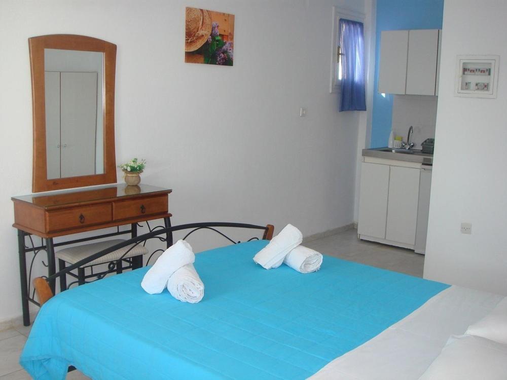 Tinos Apartments Zalonis Agios Ioannis  Extérieur photo